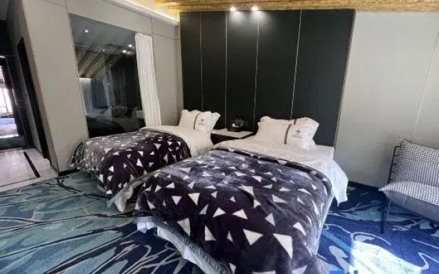 Songpan Renge Tianlun Hotel (Chuanzhusi Airport)
