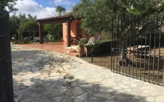 Villa Degli Ulivi