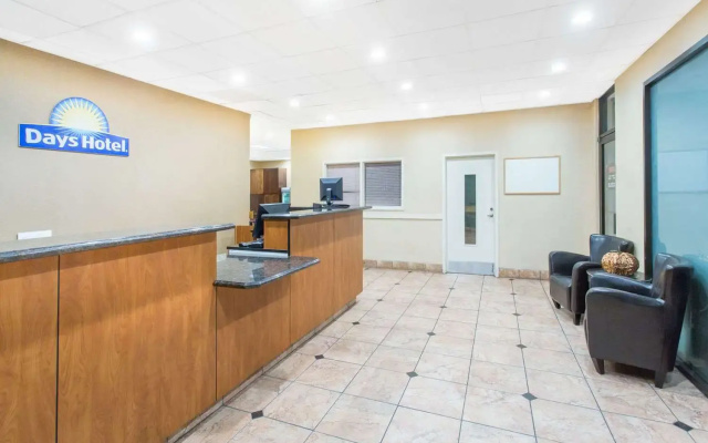Days Hotel Oakland Airport-Coliseum