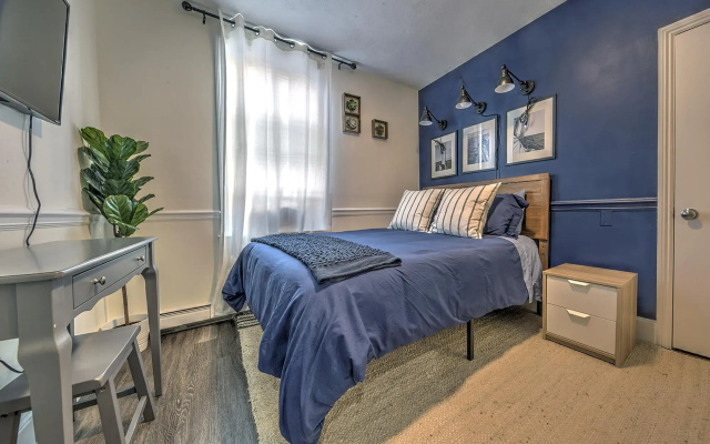 Cozy and Cute Value Studio!