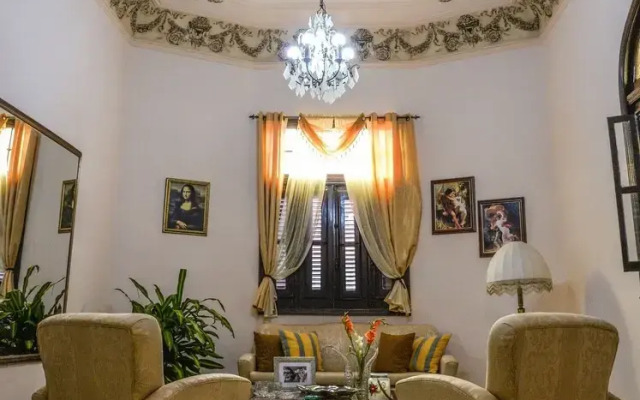 Hostal La Sandra