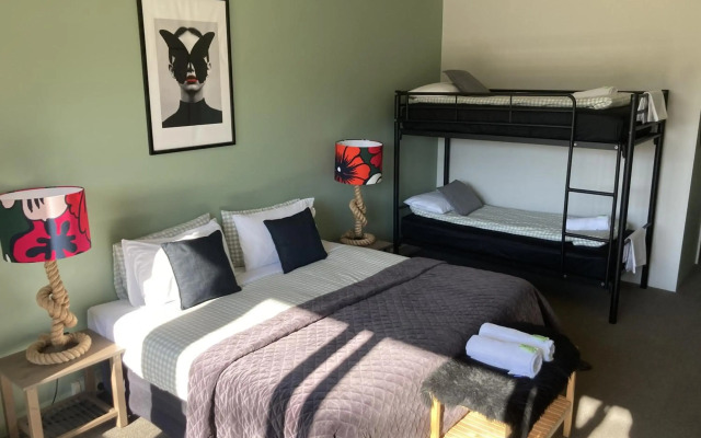 Sow and Piglets Guesthouse