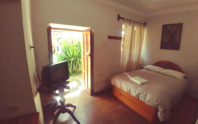 Hospedaje Familiar Sihuar