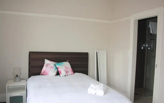 Annandale Hotel