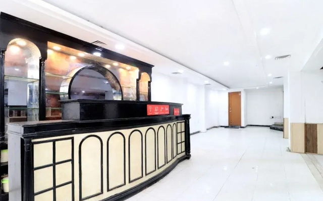Oyo 24326 Ab Hotel