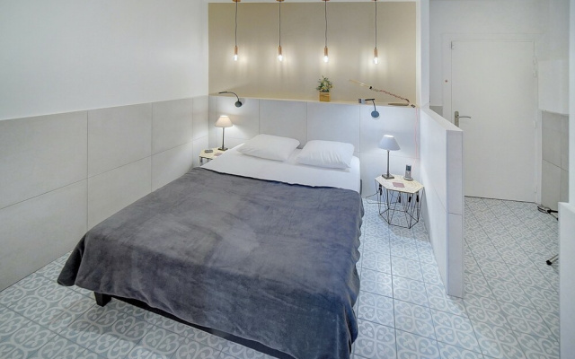 Joli Studio Belle Terrasse Centre Cannes A0b169