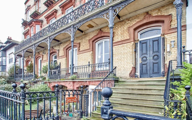 Britannia Mansions