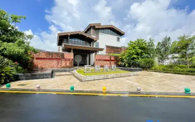 HI Villa