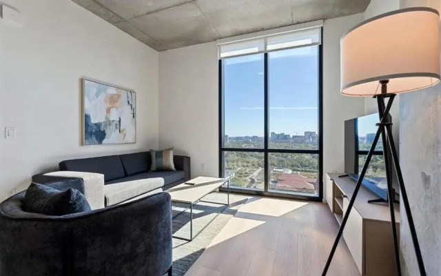 Sentral Forme Houston
