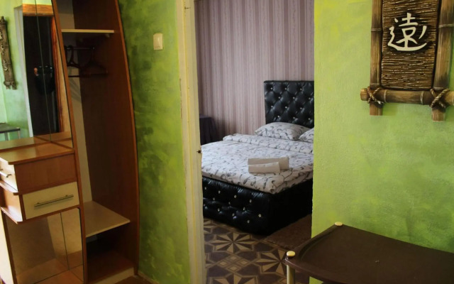 Apartment on Vasylia Stusa St, 2