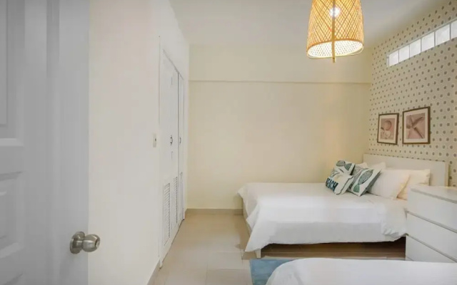Beachfront Condo Costa del Sol Sleeps 6