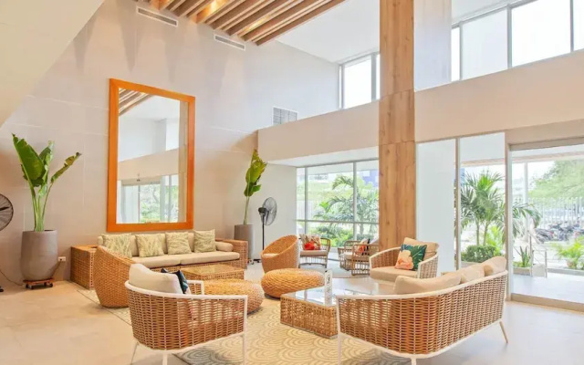 Salguero Suites By HostPro