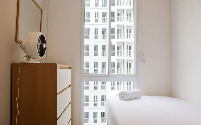 Homey And Cozy Style 2Br Apartment Tokyo Riverside Pik 2