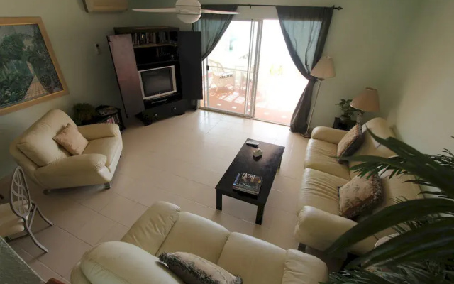 Jolly Villas