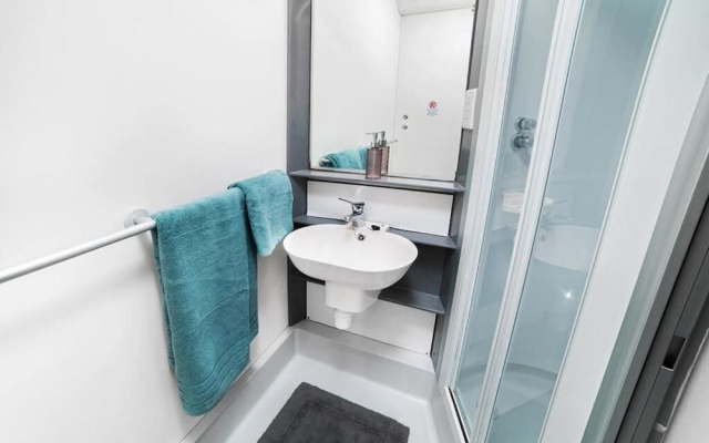 Student Only Bronze Ensuite at Highbury
