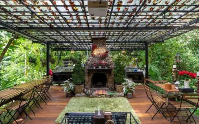 Puradise Private Residence