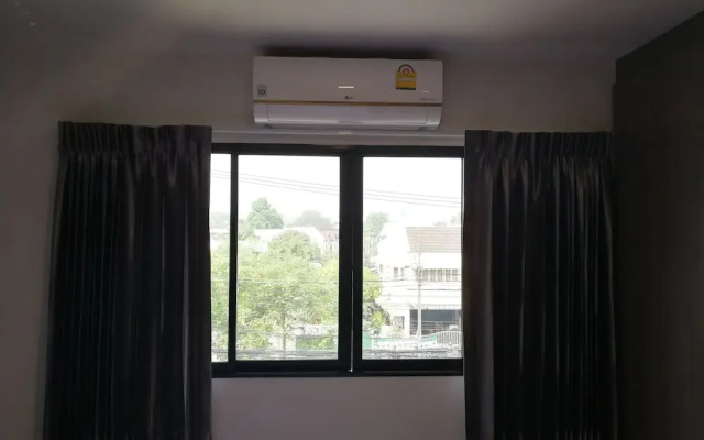 F Plus F Hotel