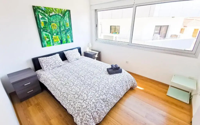 Daze Off Central Apartment