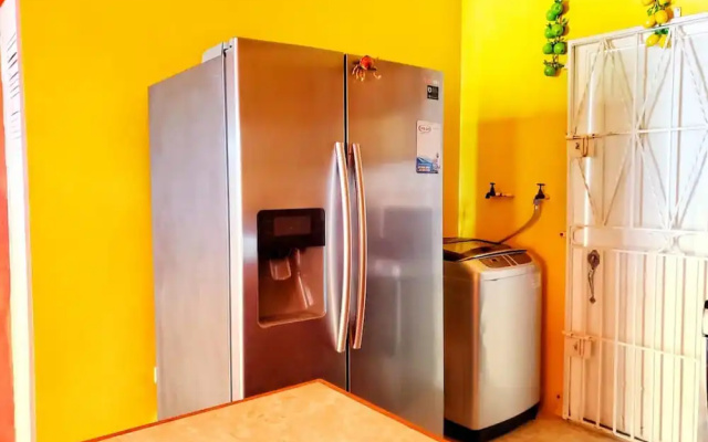 2 Bed-sleeps 4-gated Community-5 Min Town Centre