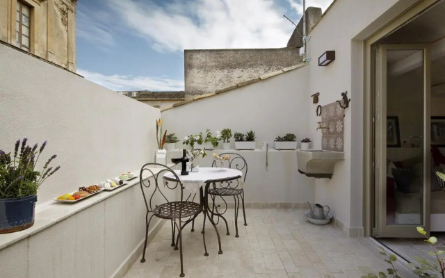 Nicotera Apartment