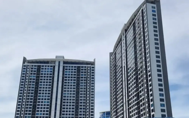 Jesselton Quay Citypads