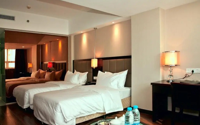 Enjoy Hotel