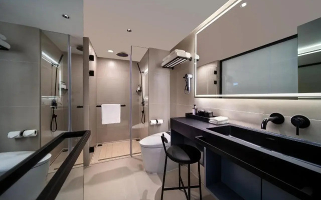 Cybo Station Luohu Shenzhen