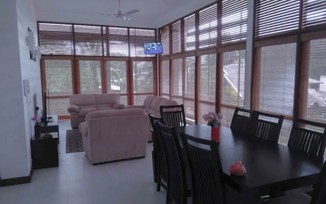 White House Apartment