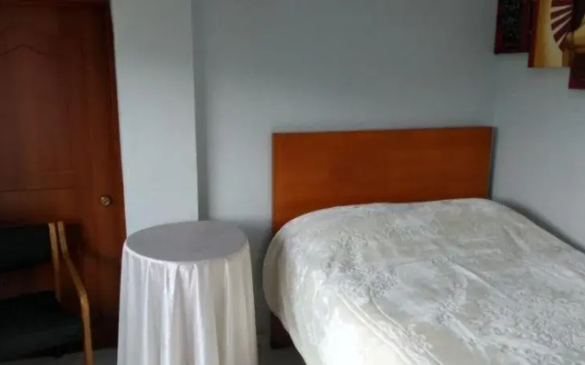 Hotel y Restaurante Los Cambulos