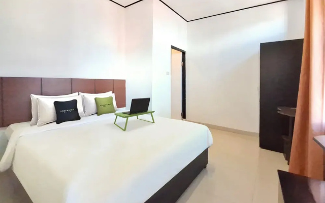 Urbanview lovetel Near Jalan Sudirman