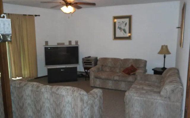 Rentals at Brier Crest Woods