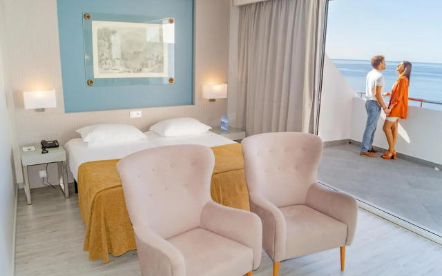 Hotel Orca Praia – Adults Only