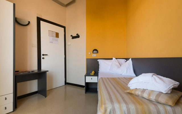Hotel Airone