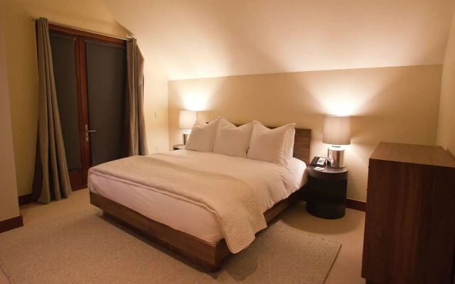 Solaris Residences
