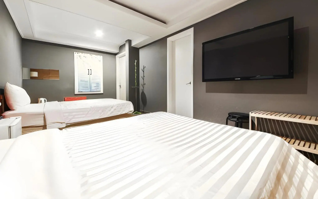 Hotel Biz Jongno 