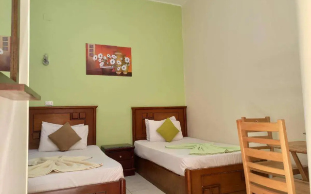 Golden Star Hotel
