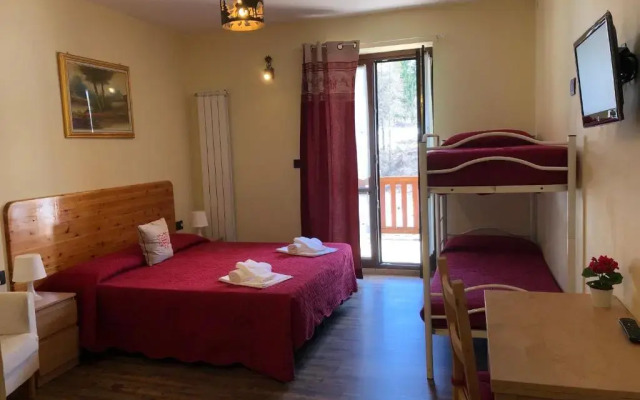 Hotel Piccolo Chalet