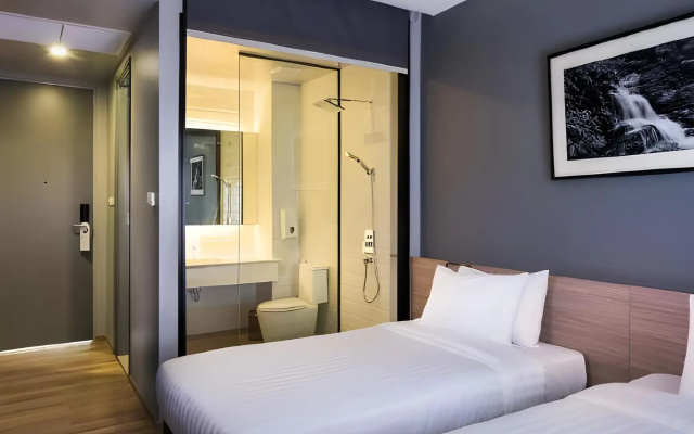 R Photo Hotel
