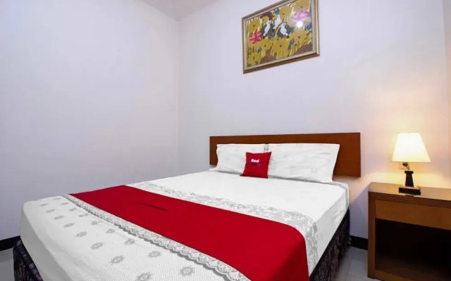 RedDoorz near ITC Kuningan
