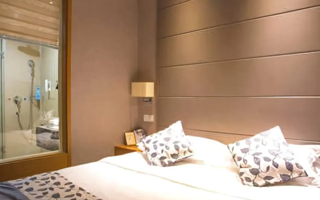 Huating Hotel
