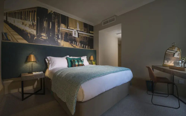 Harper's Steakhouse with Rooms, Haslemere
