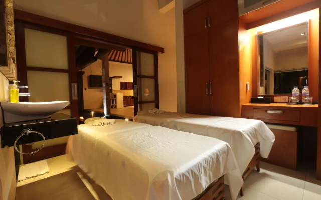 CK Luxury Villas & Spa