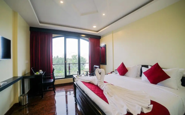 Hotel Rivieraa