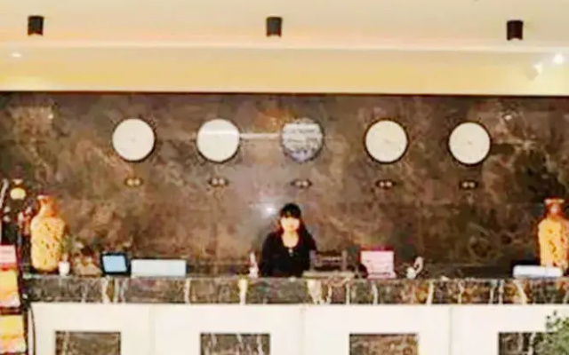 Yinzuo Jiayi Hotel (Dongying Huanghe Road Wanda Plaza)