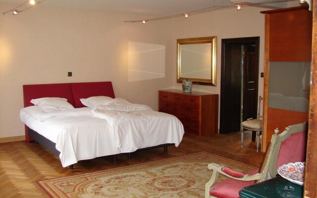 Отель Holiday Home De Colve комната для гостей