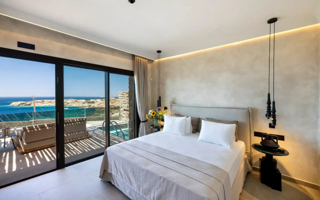 Tropicana Suites & Villas