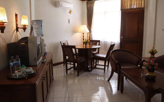 Surya Pesona Beach Hotel