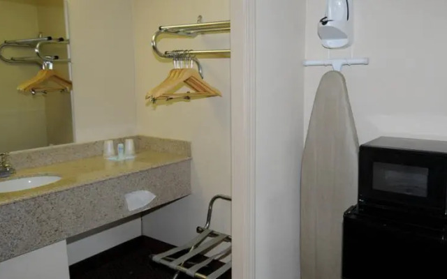 Travelodge Columbus