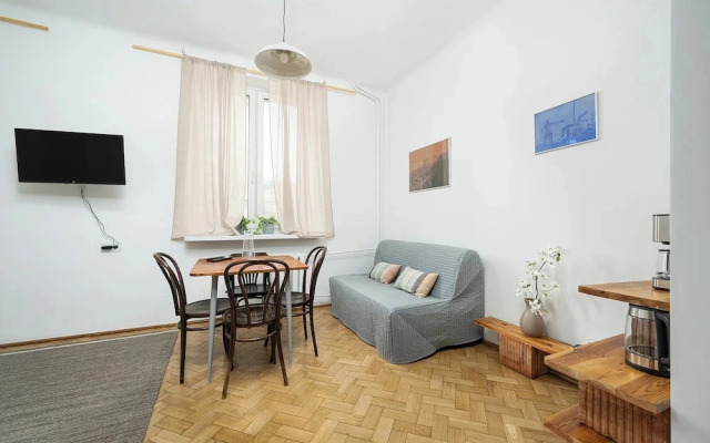 RentPlanet - przy Placu Zbawiciela