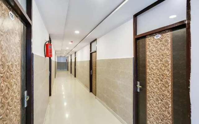 Golden Stone by OYO Rooms